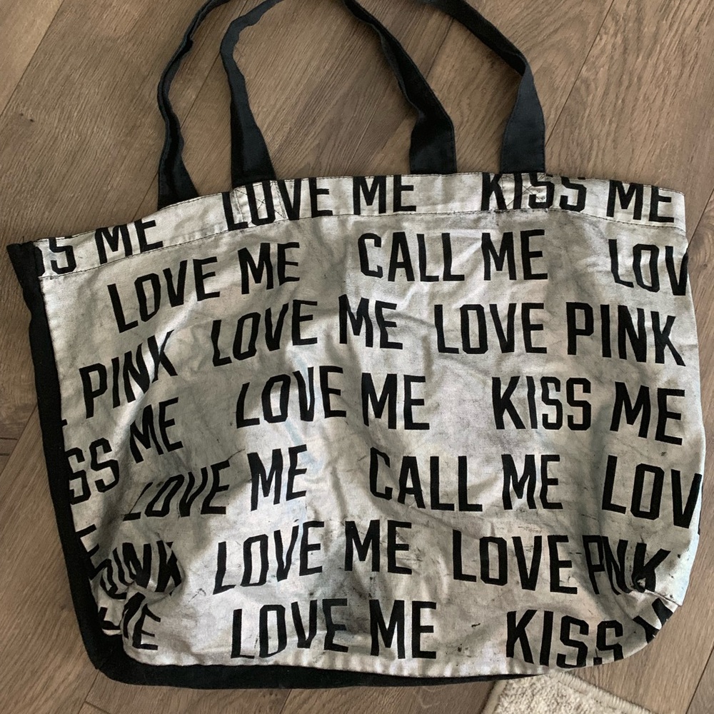 Victoria’s Secret PINK bag